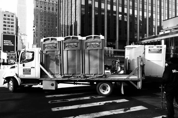Best Portable restroom trailer rental  in Rosemount, MN